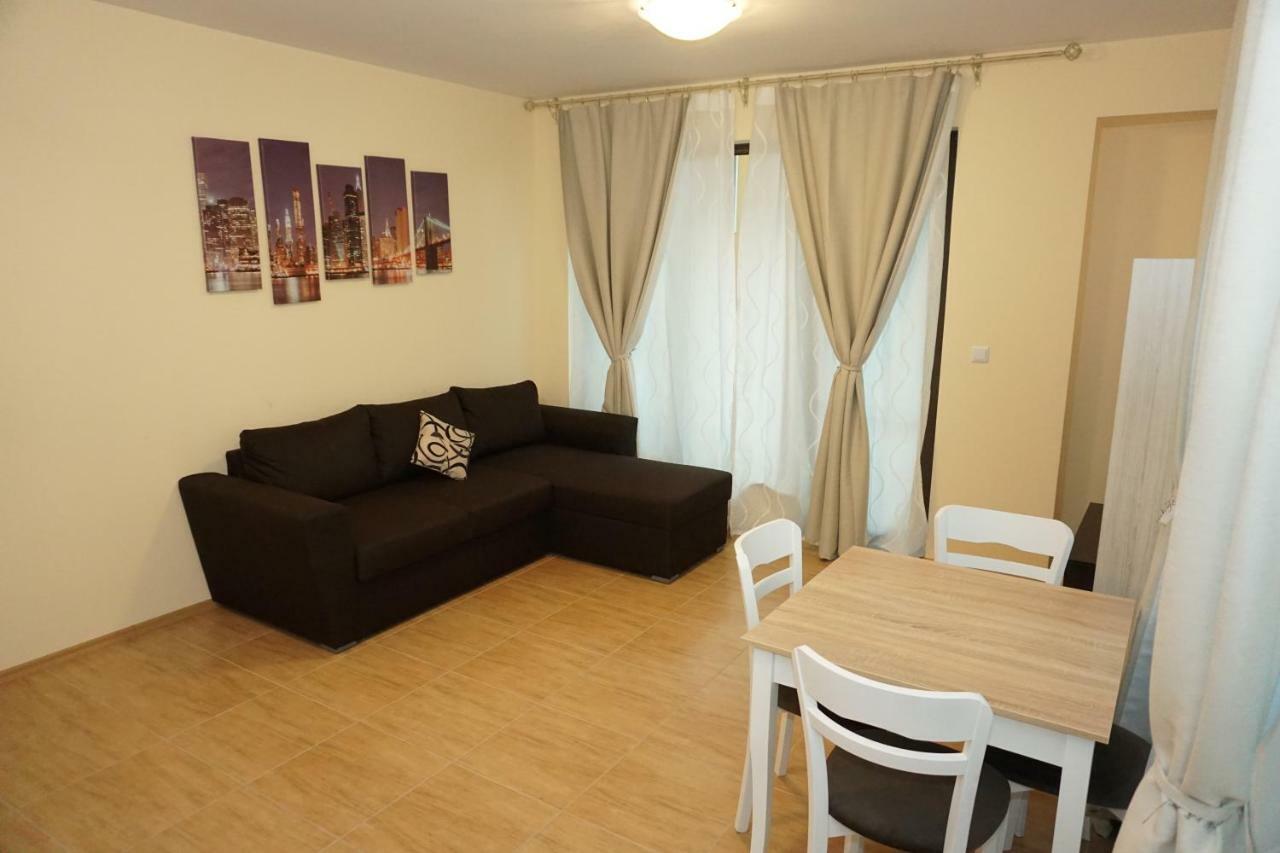 Boulevard Sea Residence Pantai Sunny Luaran gambar