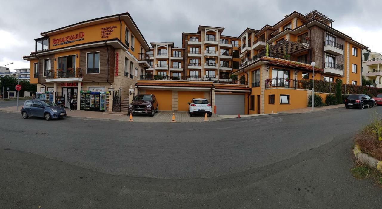 Boulevard Sea Residence Pantai Sunny Luaran gambar